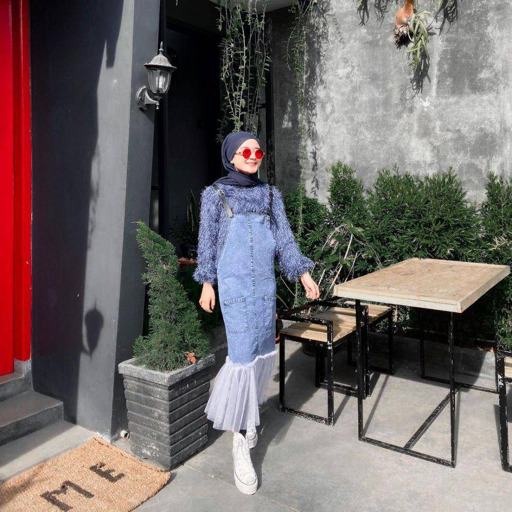 Outfit serba denim ala Miara (instagram.com/mia_raaa)
