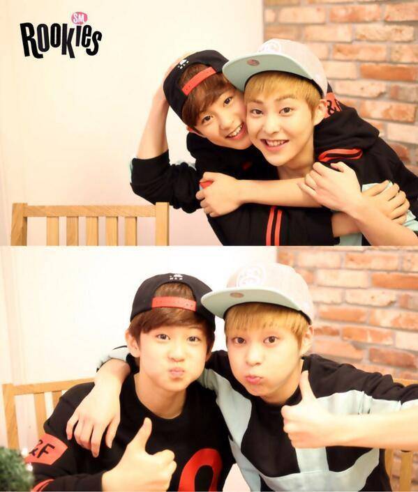 Mark NCT dan Xiumin EXO (twitter.com/smrookies)