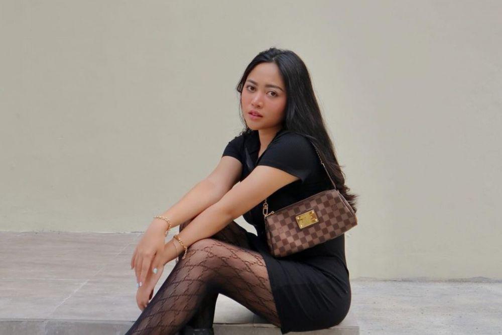 Selalu Modis, Intip 9 Tas Rachel Vennya yang Harganya Fantastis!
