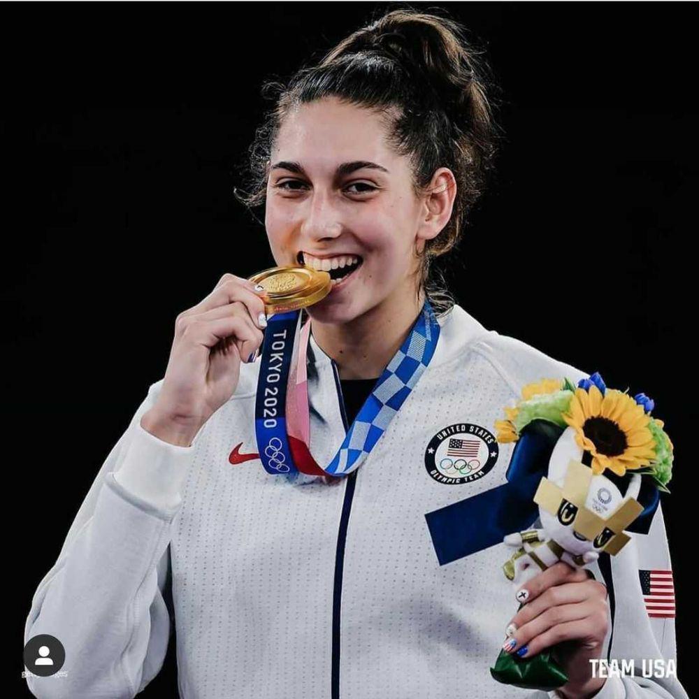 9 Potret Anastasija Zolotic, Atlet Muda Peraih Emas di Olimpiade Tokyo