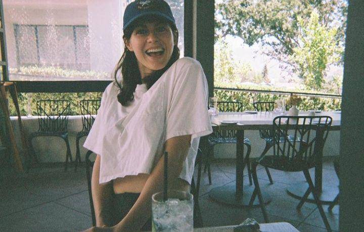 potret Alexandra Daddario (instagram.com/alexandradaddario)