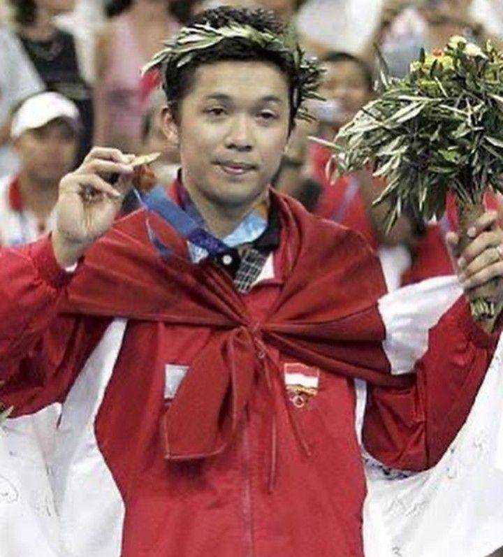 Taufik Hidayat (instagram.com/awbolacom)