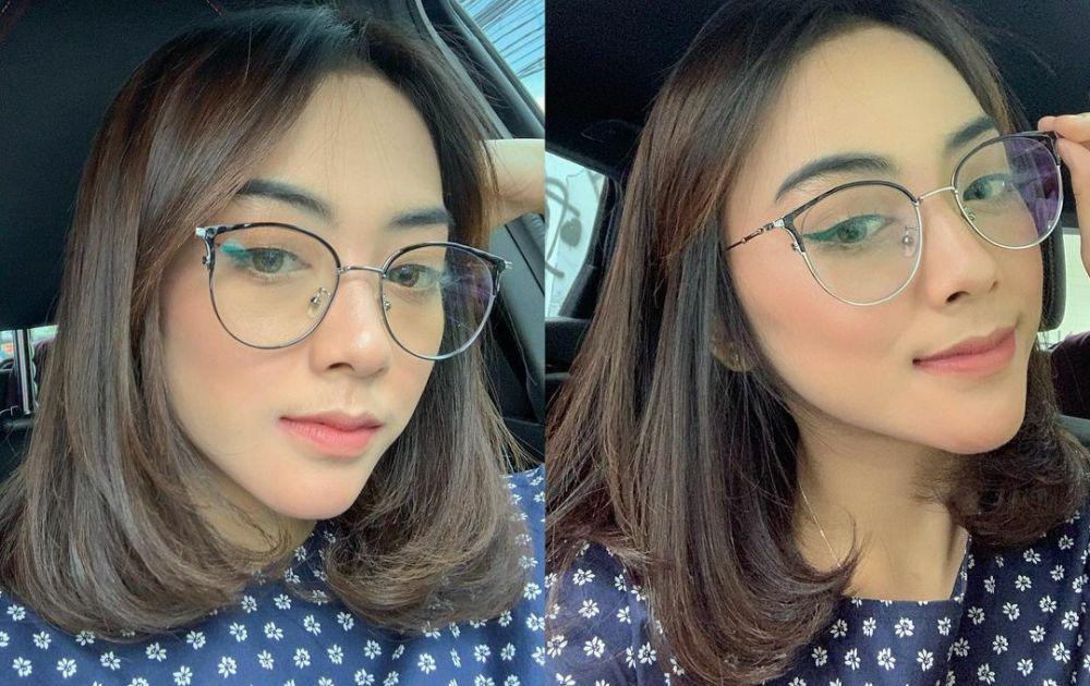 9 Potret Selfie Azalia Bianda yang Bikin Terkesima, Stunning Abis!