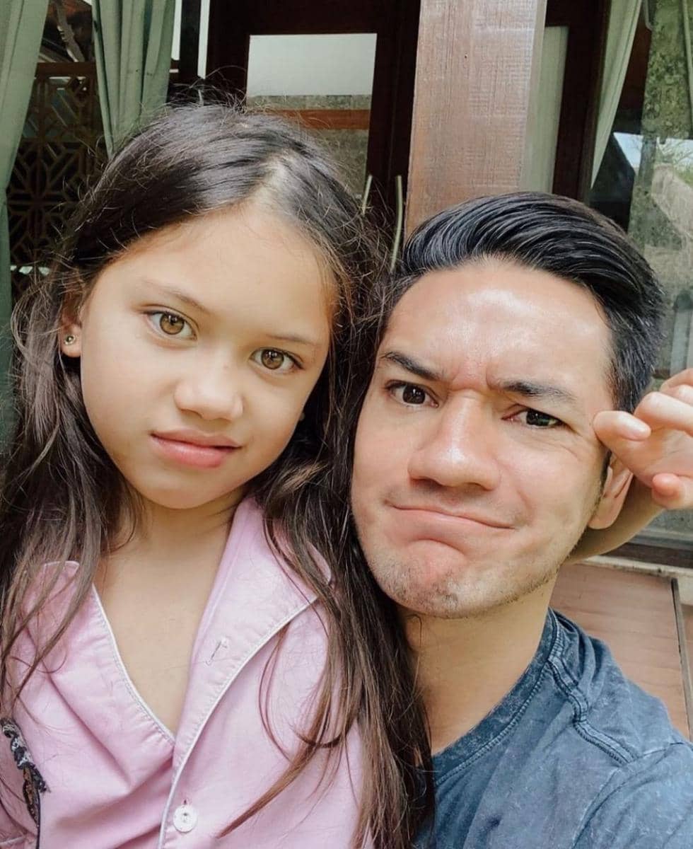 Sarah Deana White (instagram.com/andrew.white._)