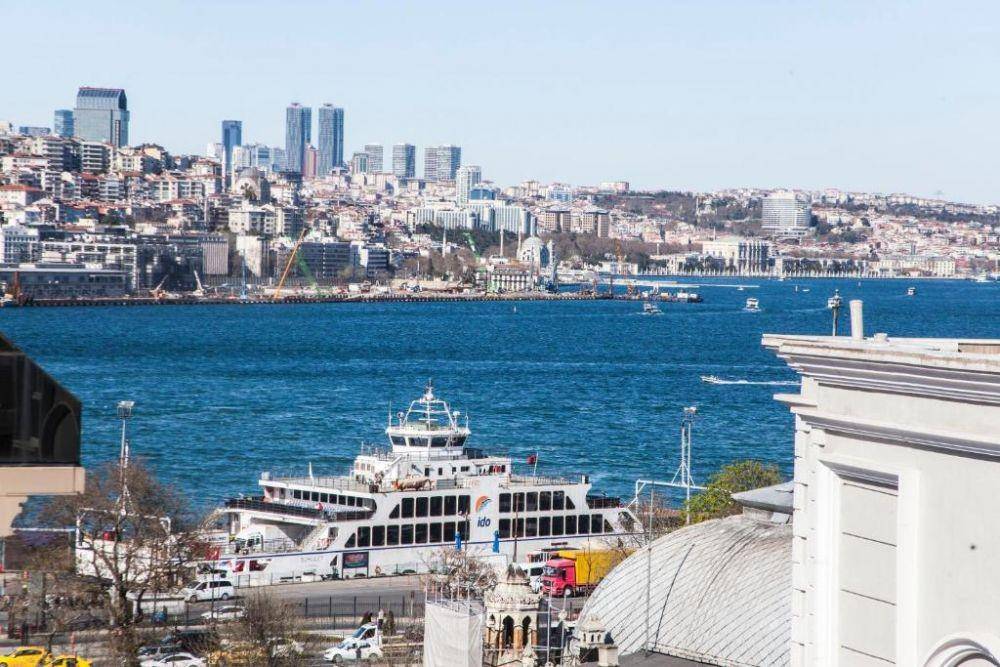 Pelabuhan Istanbul, Turki (booking.com)