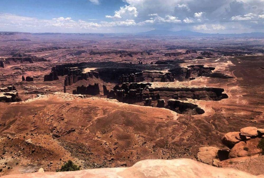 Keindahan Taman Nasional Canyonlands (instagram.com/almosthea_van)