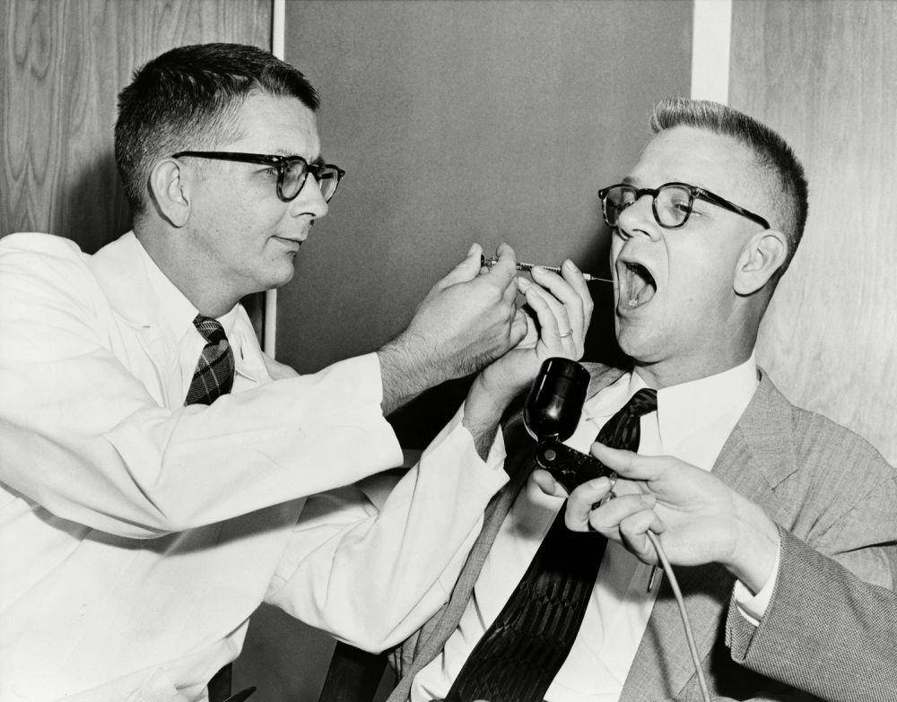 Eksperimen MK Ultra yang pernah dilakukan pada 1953. (deadline.com)