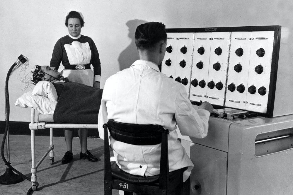 Pasien yang dijadikan subjek penelitian Milgram pada 1961. (newrepublic.com)