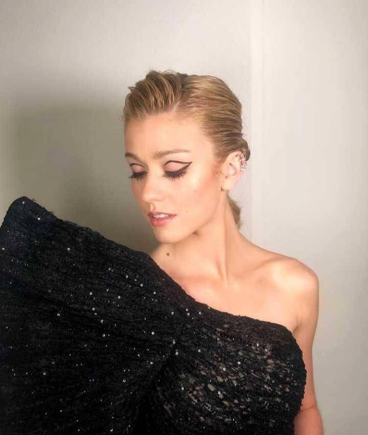 Katherine McNamara (instagram.com/kat.mcnamara)