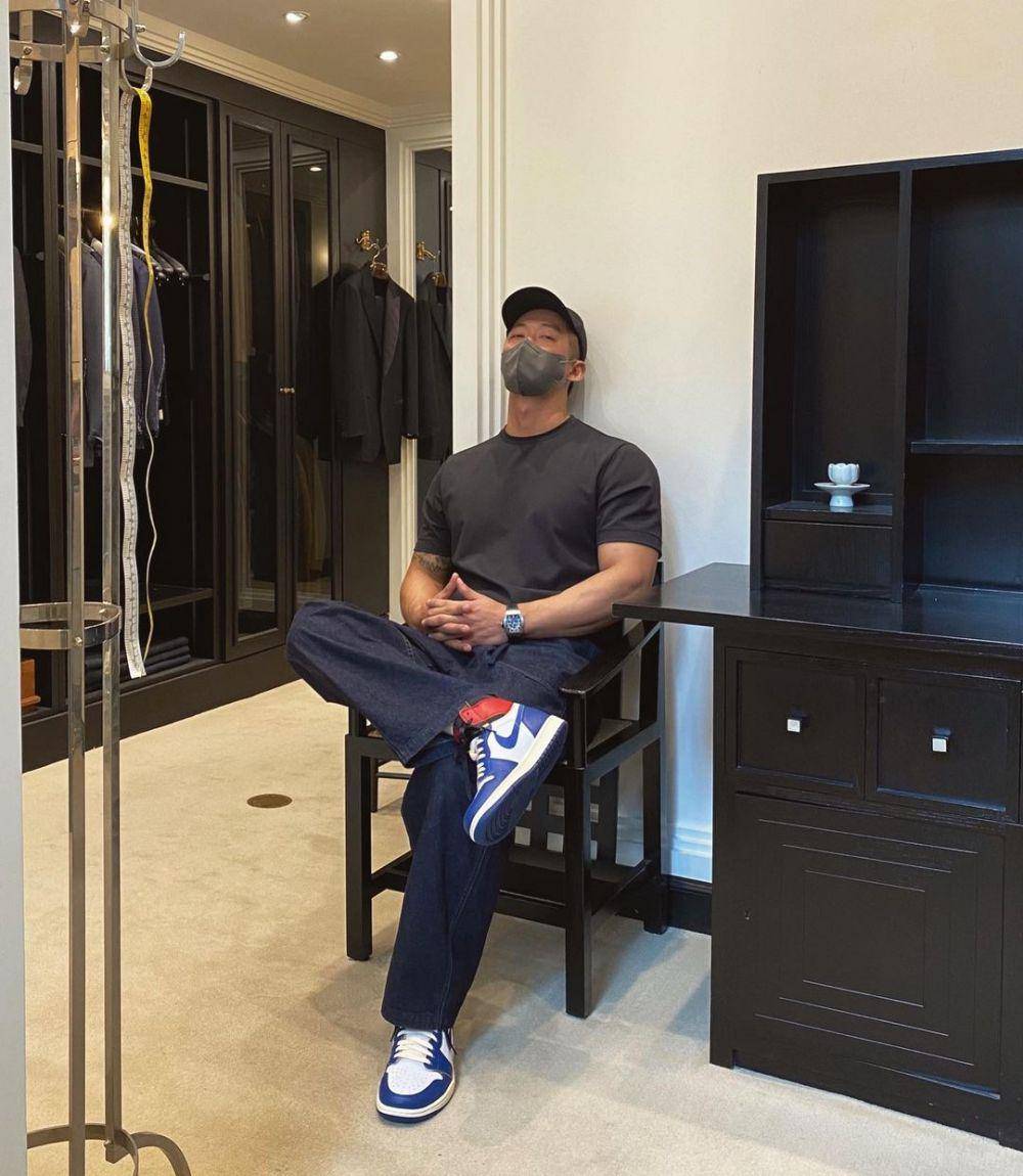 ootd sneakers Nam Goong Min (instagram.com/min_namkoong)