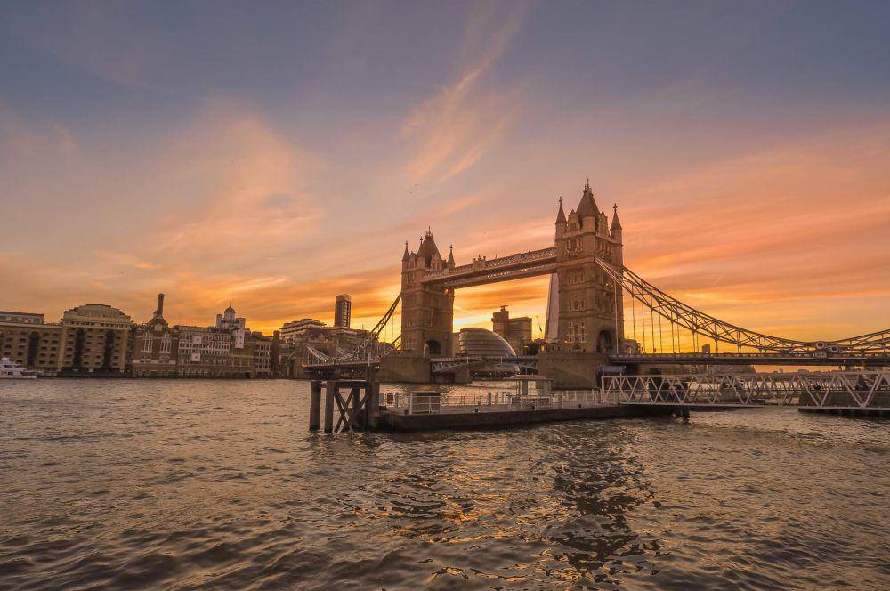 Potret sungai Thames di London, Inggris (pexels.com/@shahbaz-hussain-shah-3018780)