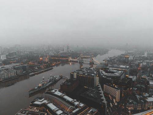 Potret sungai Thames di London, Inggris (pexels.com/@olliecraig1)