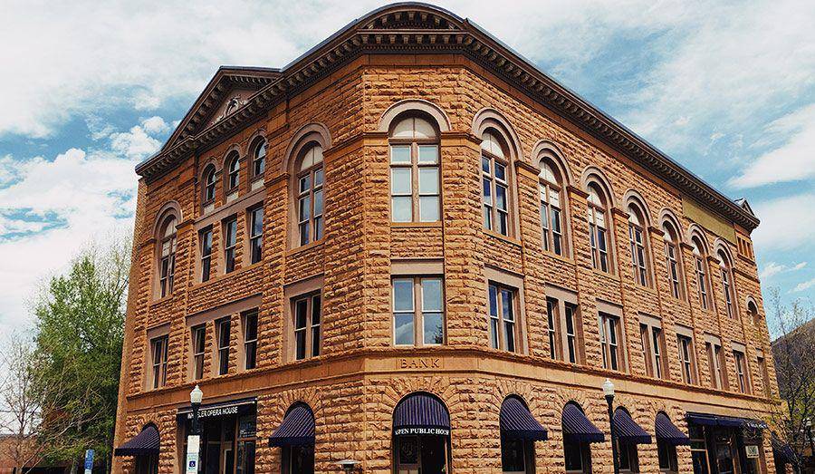 Wheeler Opera House, Aspen (wheeleroperahouse.com)