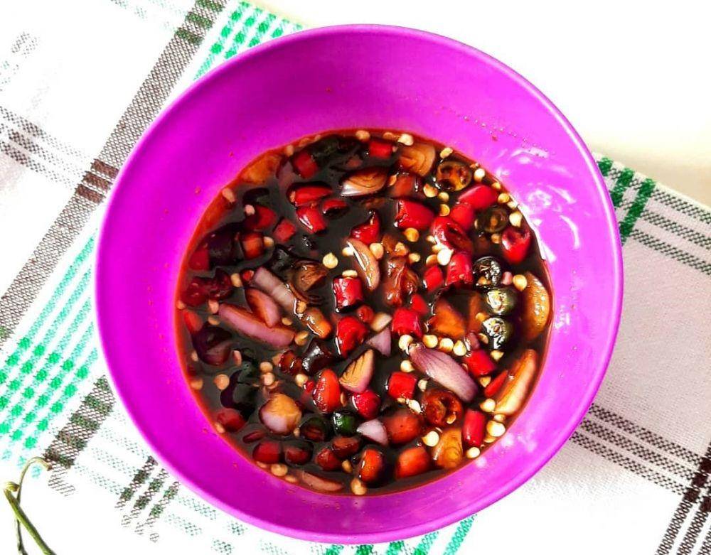 Sambal kecap (instagram.com/dianks7)