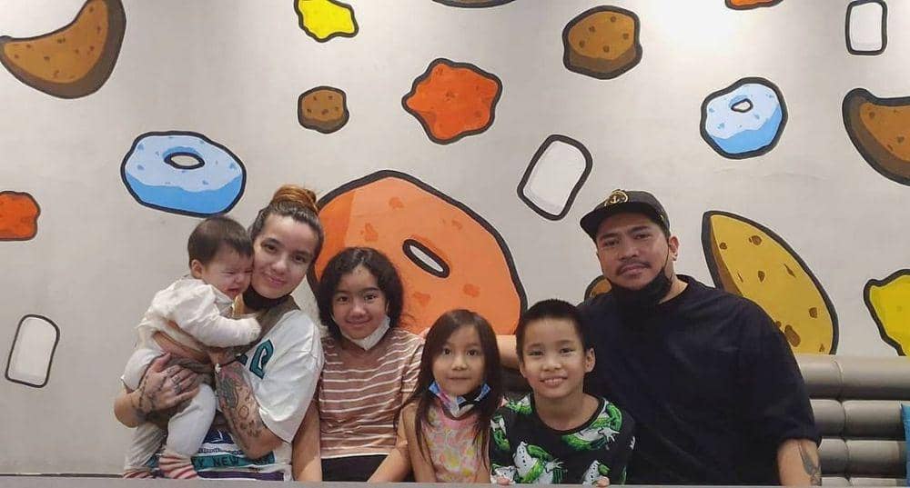 potret Jerome Emmanuel dan keluarga (instagram.com/jeromezevemmanuel)