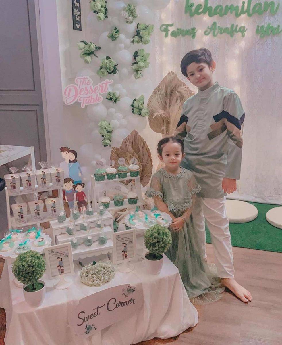 Tasyakuran 4 bulanan kehamilan Fairuz Arafiq (Instagram.com/fairuzarafiq/)