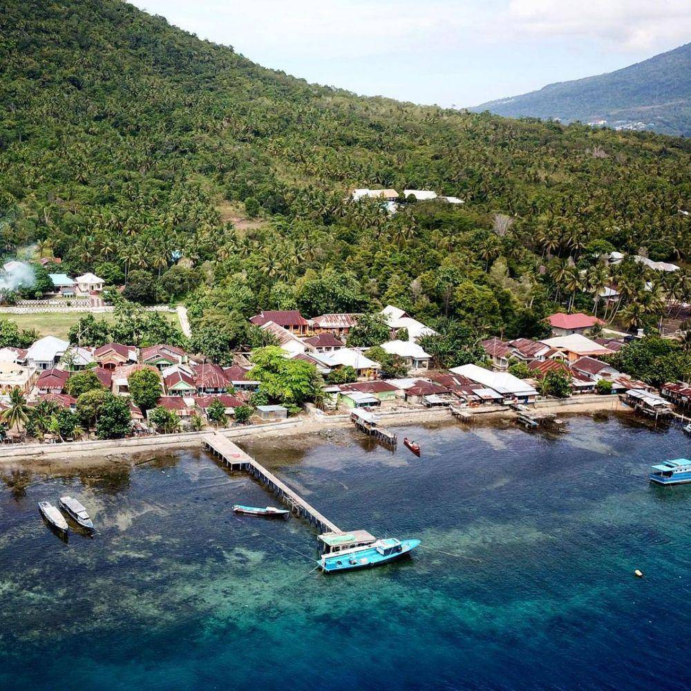 Pulau Maitara (instagram.com/layankseto)