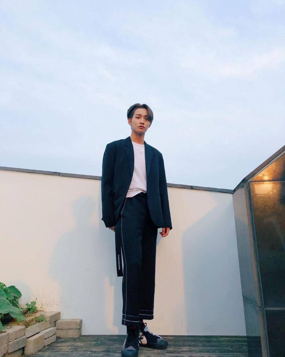 Jeff EPEX (instagram.com/epex.official)