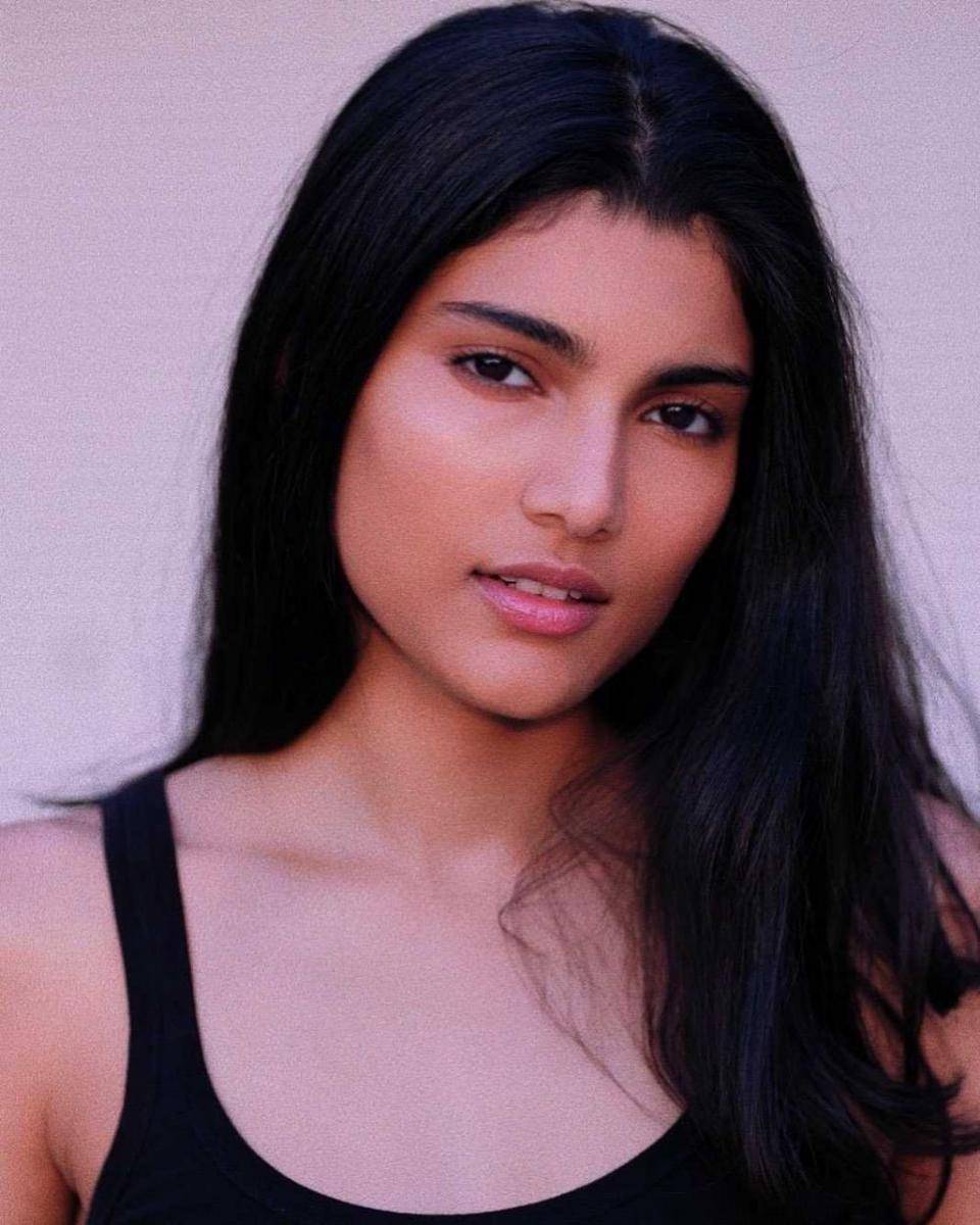 Alizeh Agnihotri (instagram.com/alizehagnihotri)