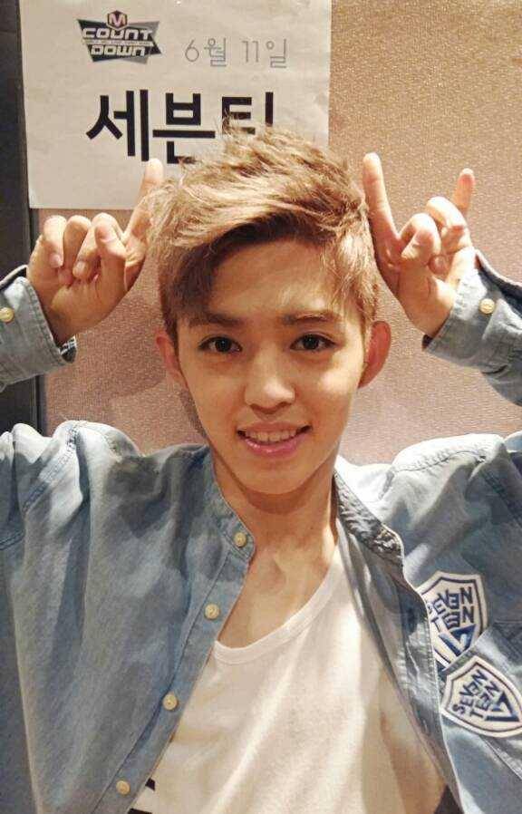 S.Coups SEVENTEEN (twitter.com/pledis_17)