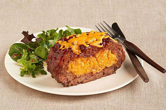 mac and cheese stuffed meatloaf (myfoodandfamily.co)