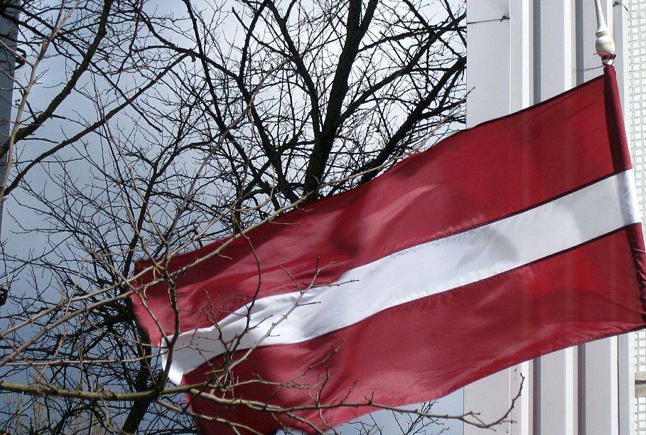ilustrasi bendera Latvia (eng.lsm.lv)