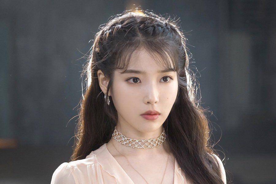 Jang Man Wol - Hotel Del Luna (dok. Netflix)