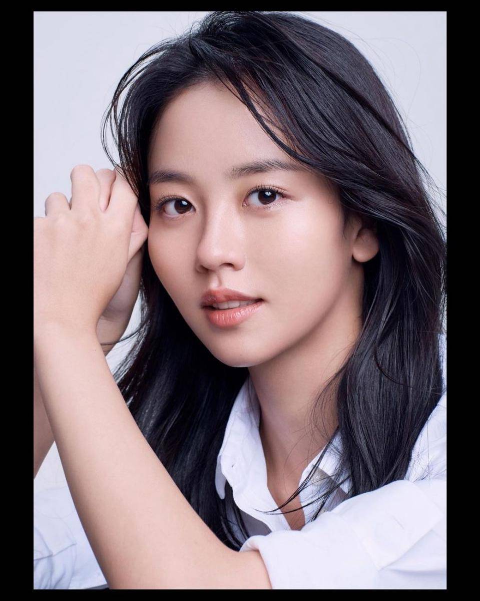 Kim So Hyun (instagram.com/wow_kimsohyun)