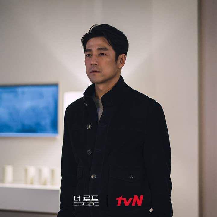 Ji Jin Hee di The Road: The Tragedy of One. (instagram.com/tvndrama.official)