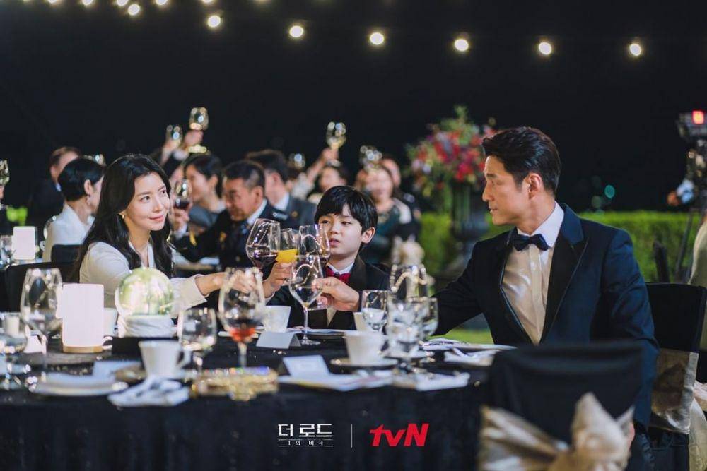 Ji Jin Hee di The Road: The Tragedy of One. (instagram.com/tvndrama.official)