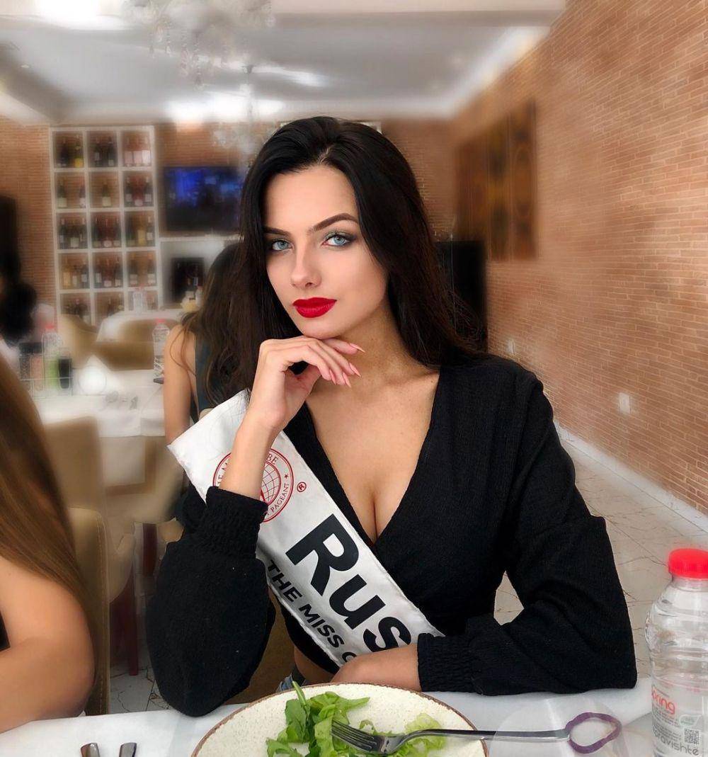 potret Angelina Gorbunova (instagram.com/13gorbunova)