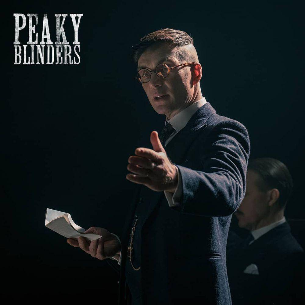 potret Thomas Shelby dalam sebuah rapat parlemen (instagram.com/peakyblindersofficial)