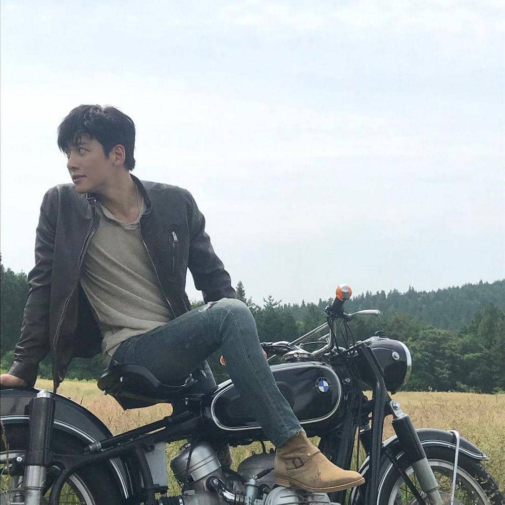 Ji Chang Wook (instagram.com/jichangwook)