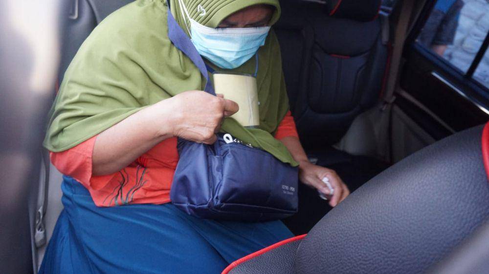 Tersangka saat di bawa ke tahanan. IDN Times/Moch Fad
