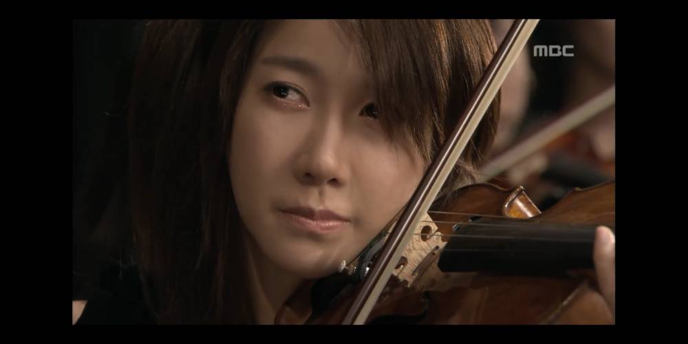 Lee Ji Ah dalam drama Beethoven Virus (Dok. MBC via youtube.com/옛드: 옛날 드라마 [드라맛집])