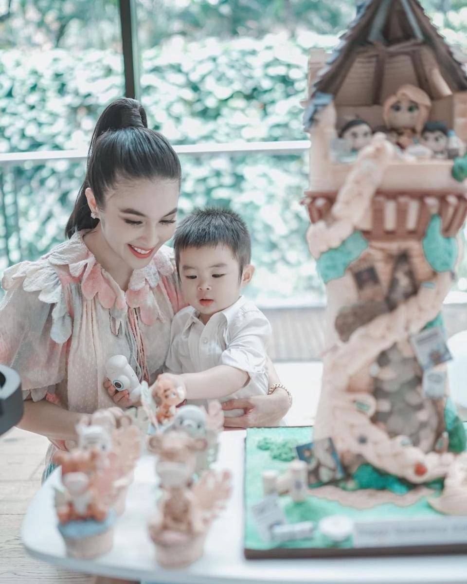 perayaan ulang tahun Sandra Dewi (instagram.com/sandradewi88)