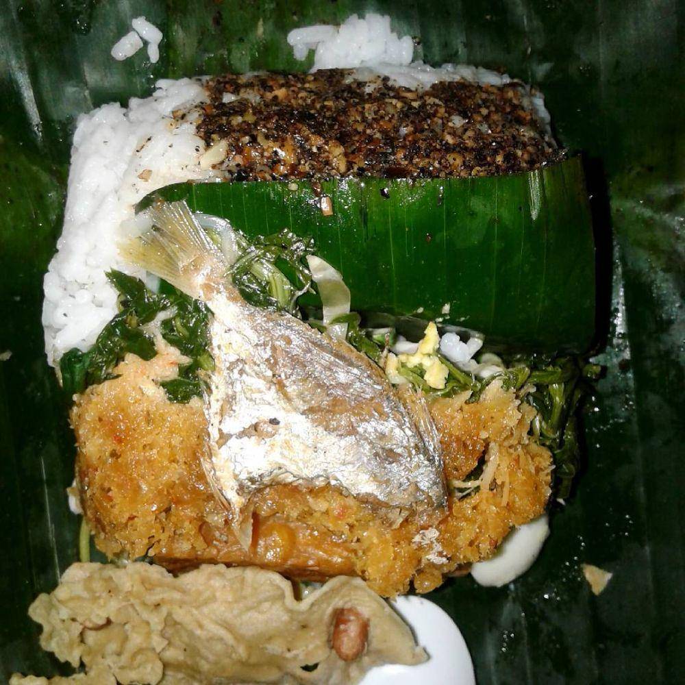 Nasi wiwit (instagram.com/ asmimaria)