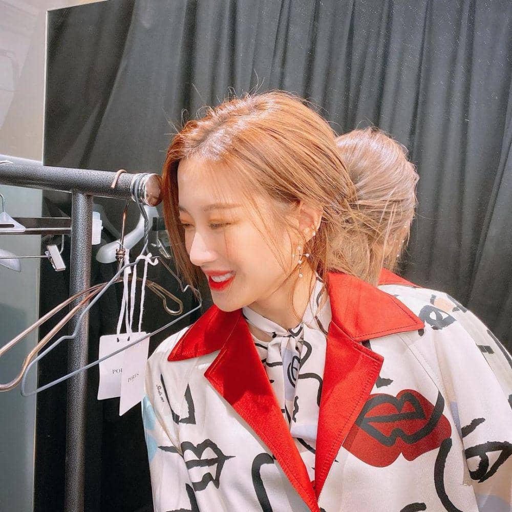 Moon Ga Young (instagram.com/m_kayoung)