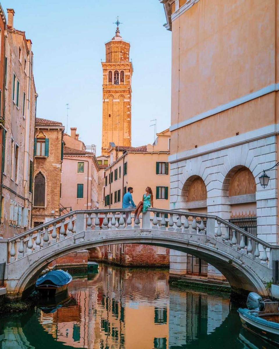 Memadu kasih di Venesia (instagram.com/borntotraveldiaries)
