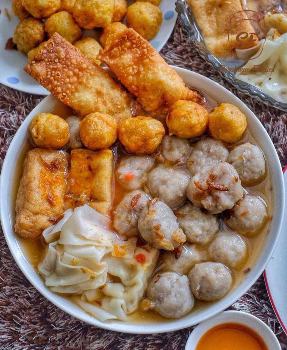 Bakso malang (instagram.com/surabayafoodies)