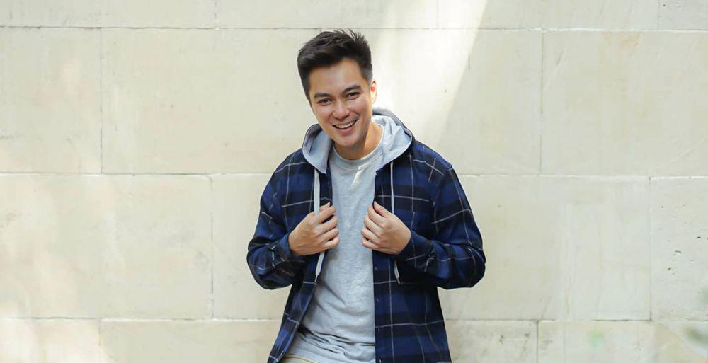10 Potret Karismatik Baim Wong, Calon Hot Daddy dengan Dua Anak!