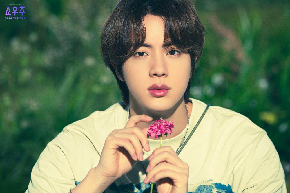 Mas Ganteng Ultah, Ini Transformasi Jin BTS yang Kian Menawan