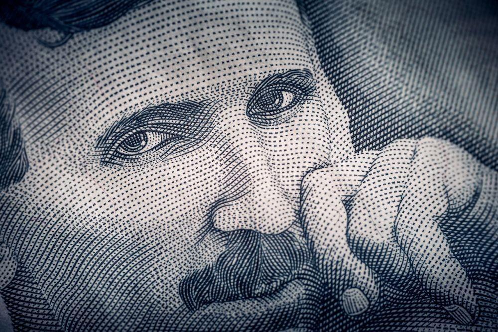 Bukan Gagal, 7 Penemuan Nikola Tesla yang Belum Terwujud