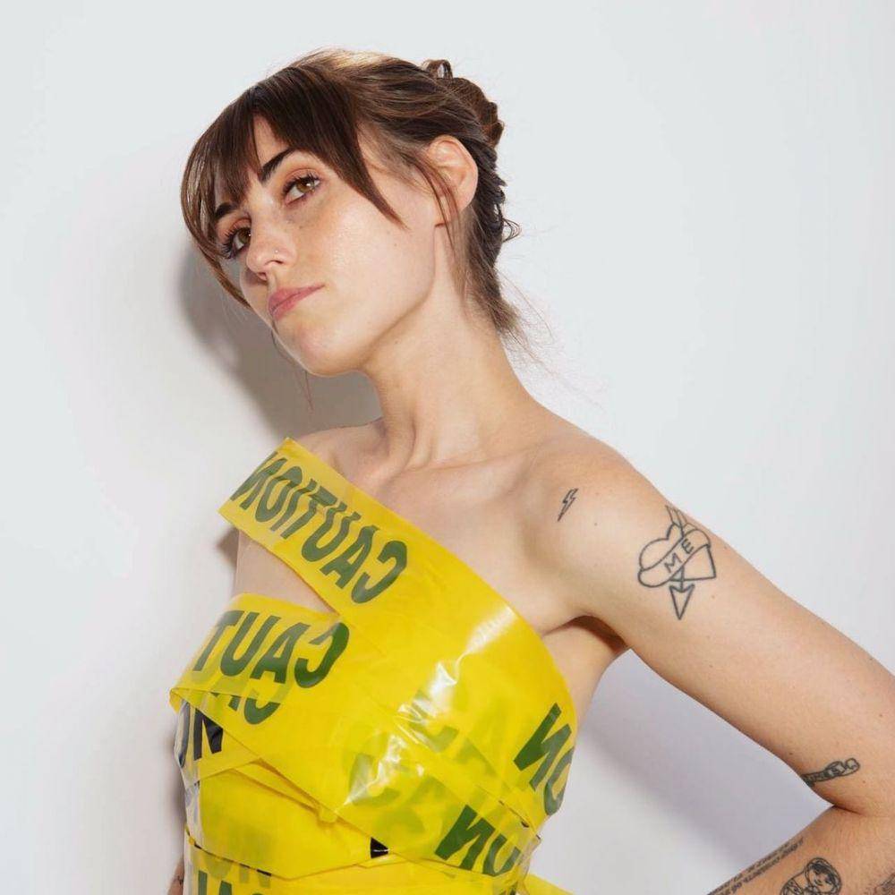 instagram.com/sadgirlsloan