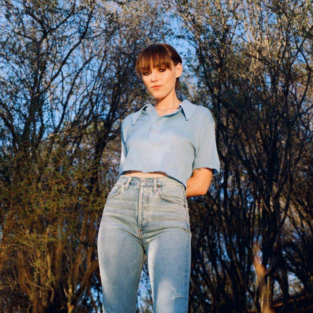 instagram.com/sadgirlsloan