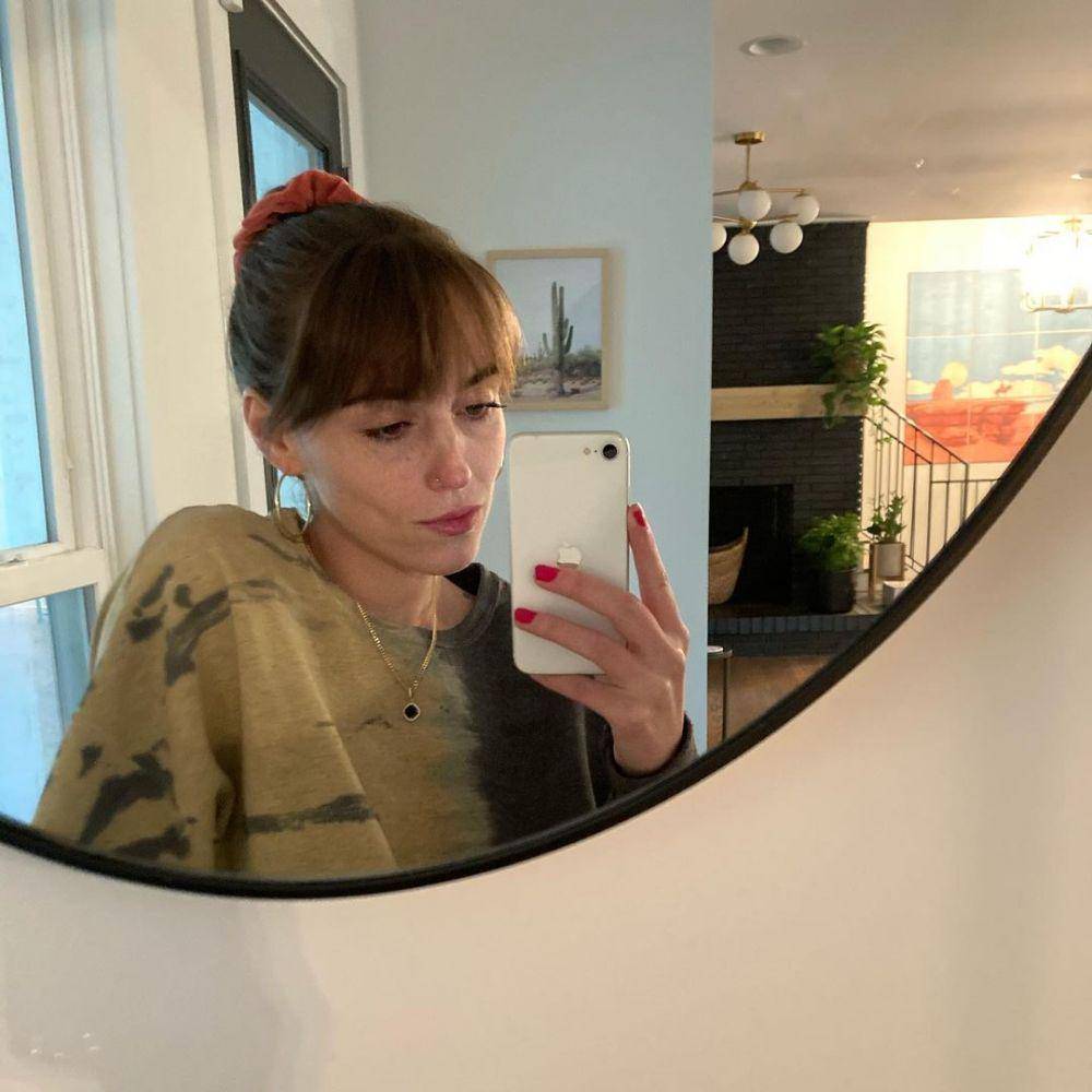 instagram.com/sadgirlsloan