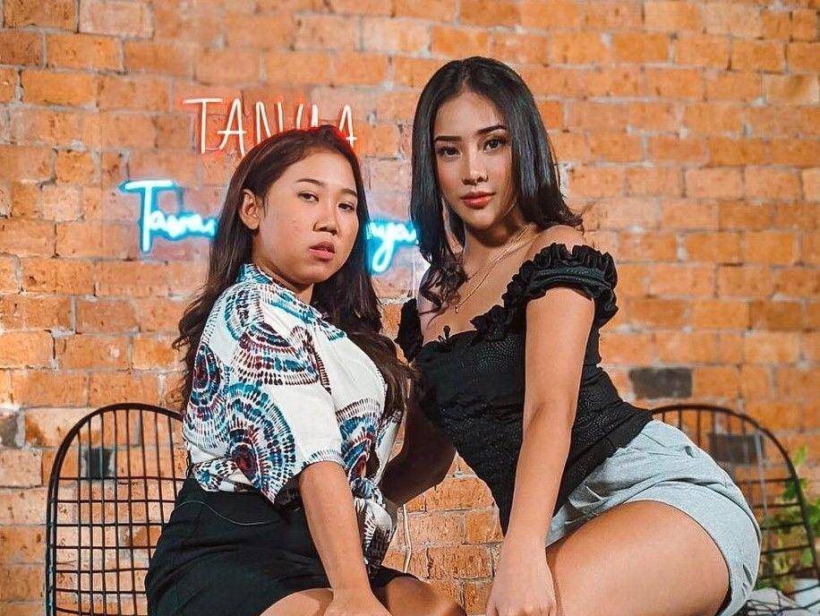 Anya Geraldine dan Kiky Saputri (instagram.com/anyageraldine)