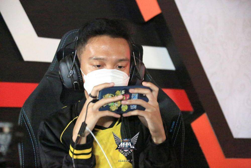 aksi Butsss saat bermain dalam turnamen (instagram.com/msatryas)