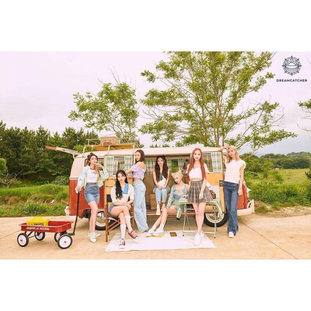 Dreamcatcher (instagram.com/hf_dreamcatcher/)