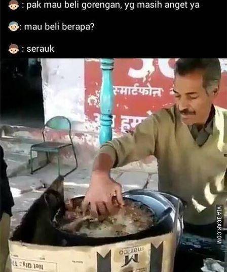 momen kocak beli gorengan (1cak.com)